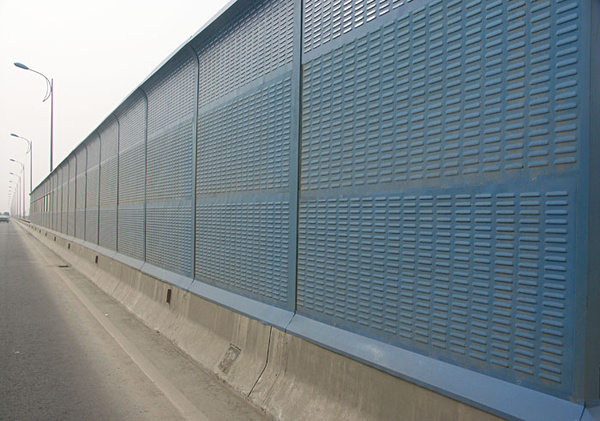 高速隔音聲屏障的作用與金屬聲屏障的優(yōu)勢